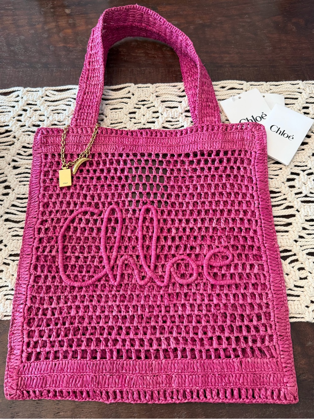 Chloé Summer Banana Crochet Raffia Tote Bag in Fuchsia Rose - New with Tags